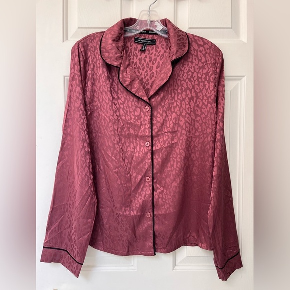 NWT BCBGMAXAZRIA Deco Rose Leopard Satin Top M - Picture 2 of 13